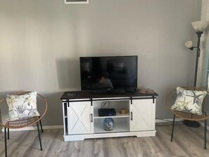 Studio (2 Bedrooms) | Interior - Runaway Bay Resort by BBG (Bradenton Beach)