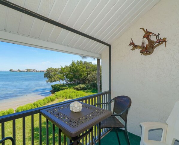 Front of property - Runaway Bay Resort by BBG (Bradenton Beach)