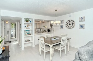 Studio (2 Bedrooms) | Interieur