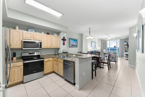 Interior - Sunrise Resort by BBG (Panama City Beach)