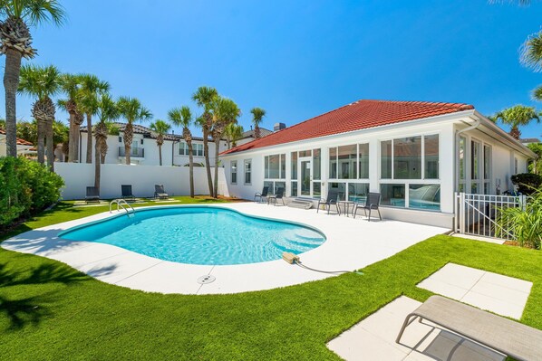 House (3 Bedrooms) | Pool