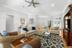 Hus (3 Bedrooms) | Innvendig