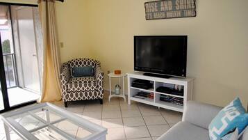 Studio (2 Bedrooms) | Interior