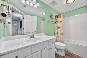 Studio (3 Bedrooms) | Intérieur
