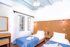 Coffres-forts dans les chambres, Wi-Fi gratuit, draps fournis