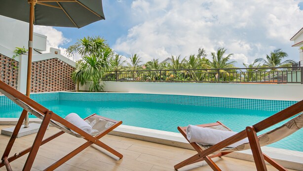 Outdoor pool - Villa Blake Hoi An (Da Nang)