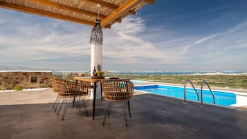 Deluxe House, 2 Bedrooms, Private Pool, Sea View (Turquoise Villa) | Terrace/patio