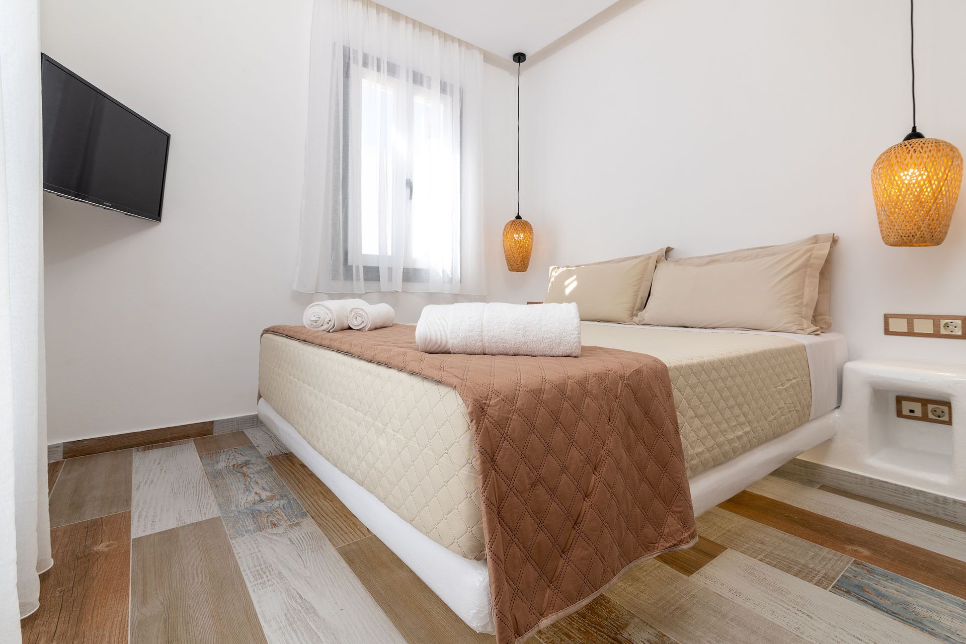Casa luxo, 2 quartos, vista parcial para o mar (with Plunge Pool - Grey Villa) | 2 quartos, roupas de cama premium, camas Tempur-Pedic