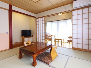Habitación, para no fumadores (Japanese Style, 8Tatami mats) | Caja de seguridad en la habitación, cortinas blackout y ropa de cama