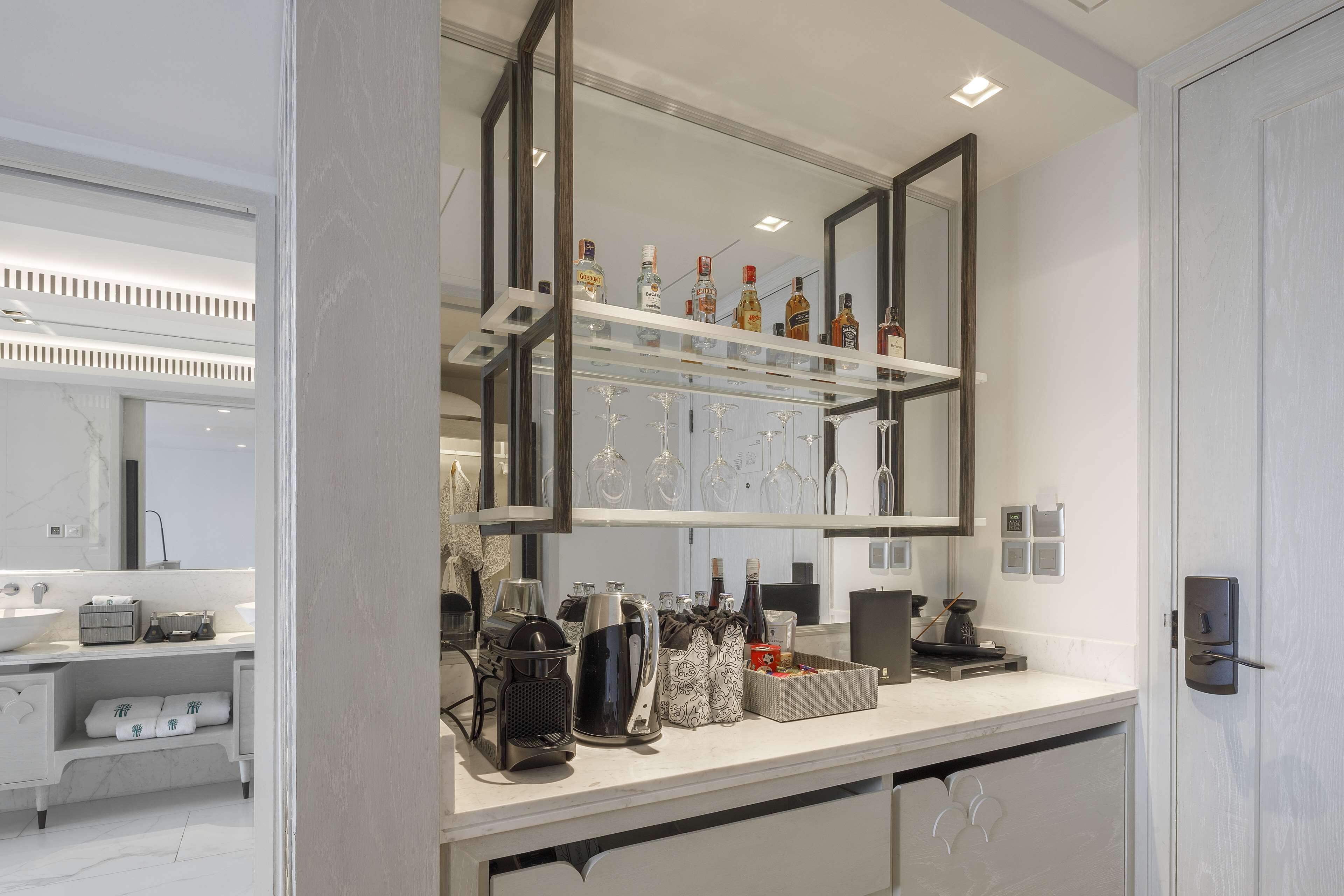 premium ocean pool suite twin | 1 bedroom, free minibar items, in-room safe, desk