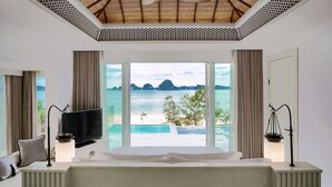 Two Bedroom Ocean Pool Suite