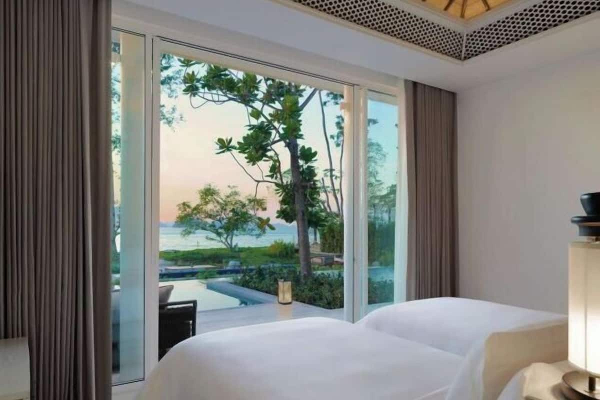 1 habitación y artículos del minibar gratis