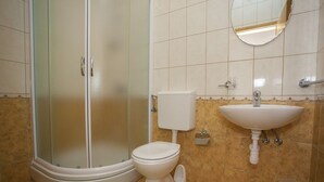 Leilighet | Bad | Håndklær, såpe og toalettpapir