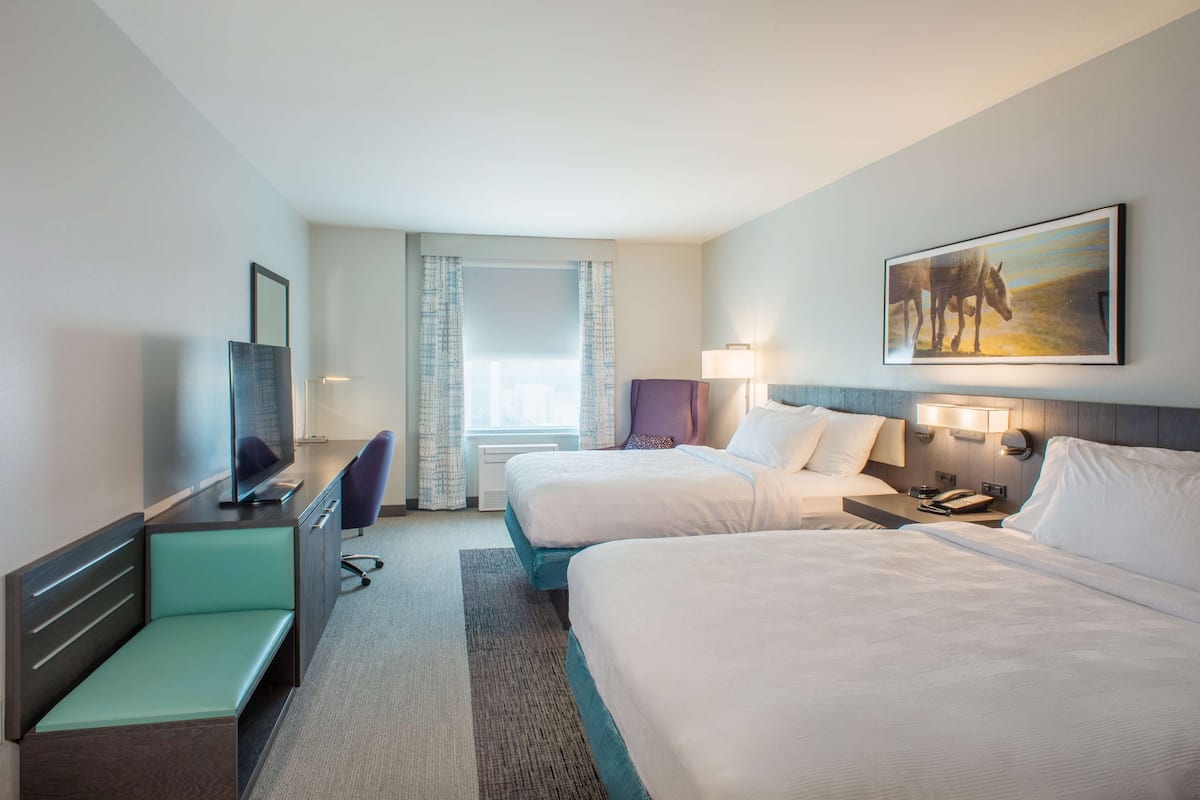 egyptian cotton sheets, premium bedding, pillow-top beds, in-room safe