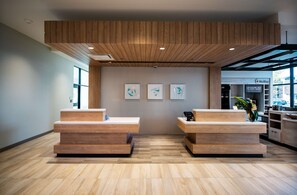 Reception - Hilton Garden Inn Moncton, NB (Moncton)