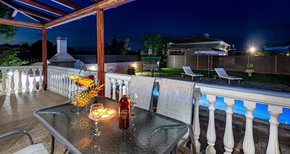 Pothos Private Villas