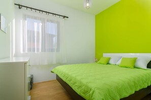 Ferienhaus | 3 Schlafzimmer, kostenloses WLAN, Bettwäsche