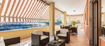 Brand New Apartment with Terrace Solarium & Gym