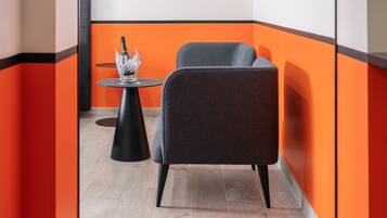 Apartment, 3 Bedrooms | 3 bedrooms, hypo-allergenic bedding, down comforters, blackout drapes