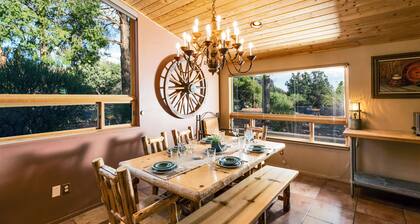 Meadow Lark Trail 3BD 2BA W/ Jacuzzi in THE best location