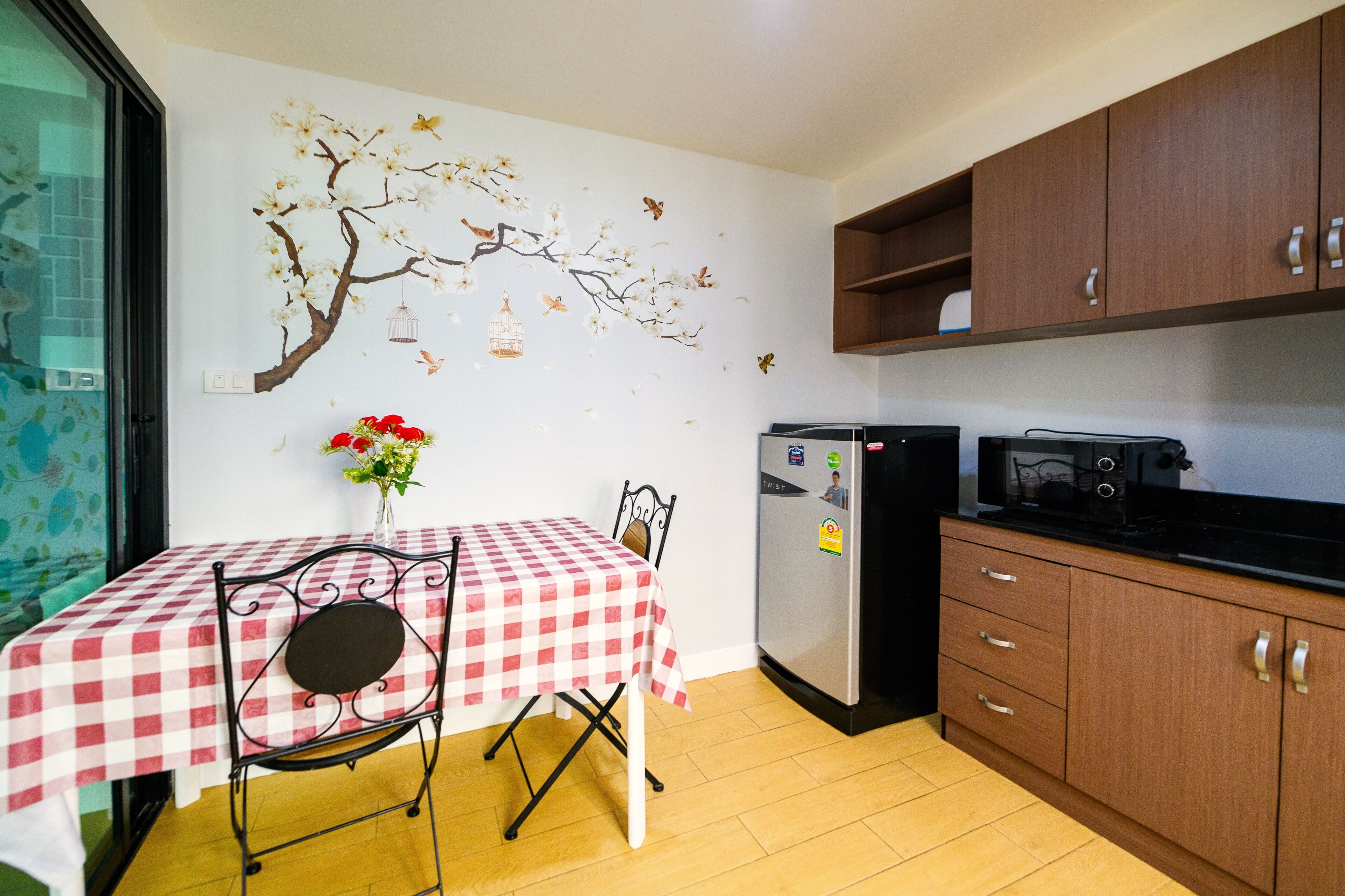 Superior Suite, Kitchen | Private kitchen