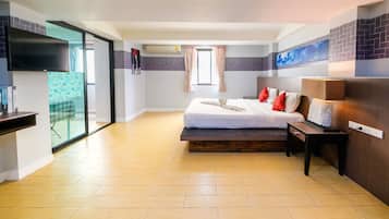 Superior Suite, Kitchen | 1 bedroom, in-room safe, desk, laptop workspace