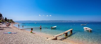 Stylish Villa Bruna with 32sqm heated pool, sauna, billiard and media room