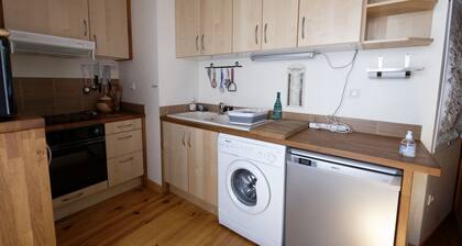 T4 dans maison 6 pers, proche centre ville, thermes et téléporté station de ski.