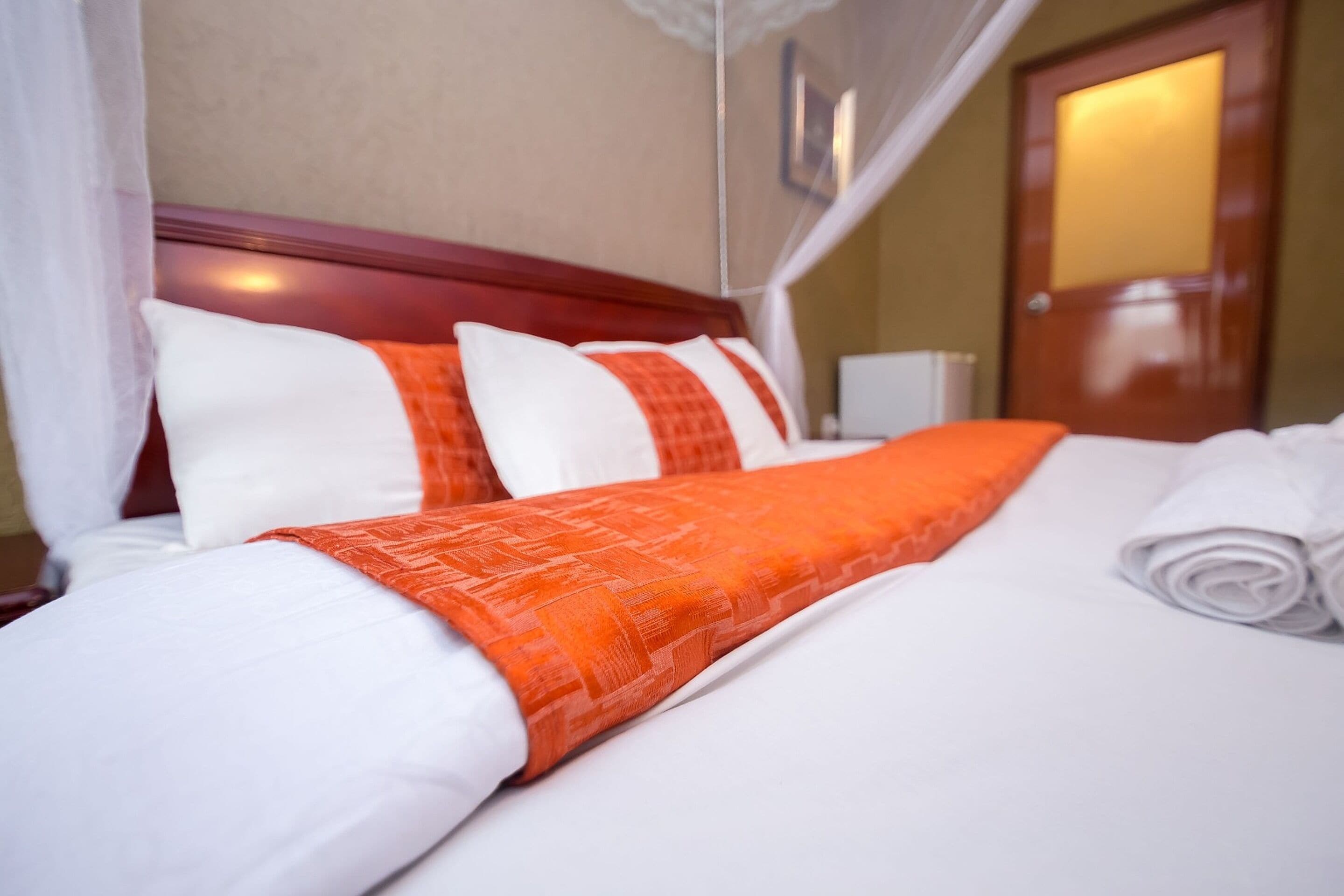 desk, blackout curtains, iron/ironing board, free wifi