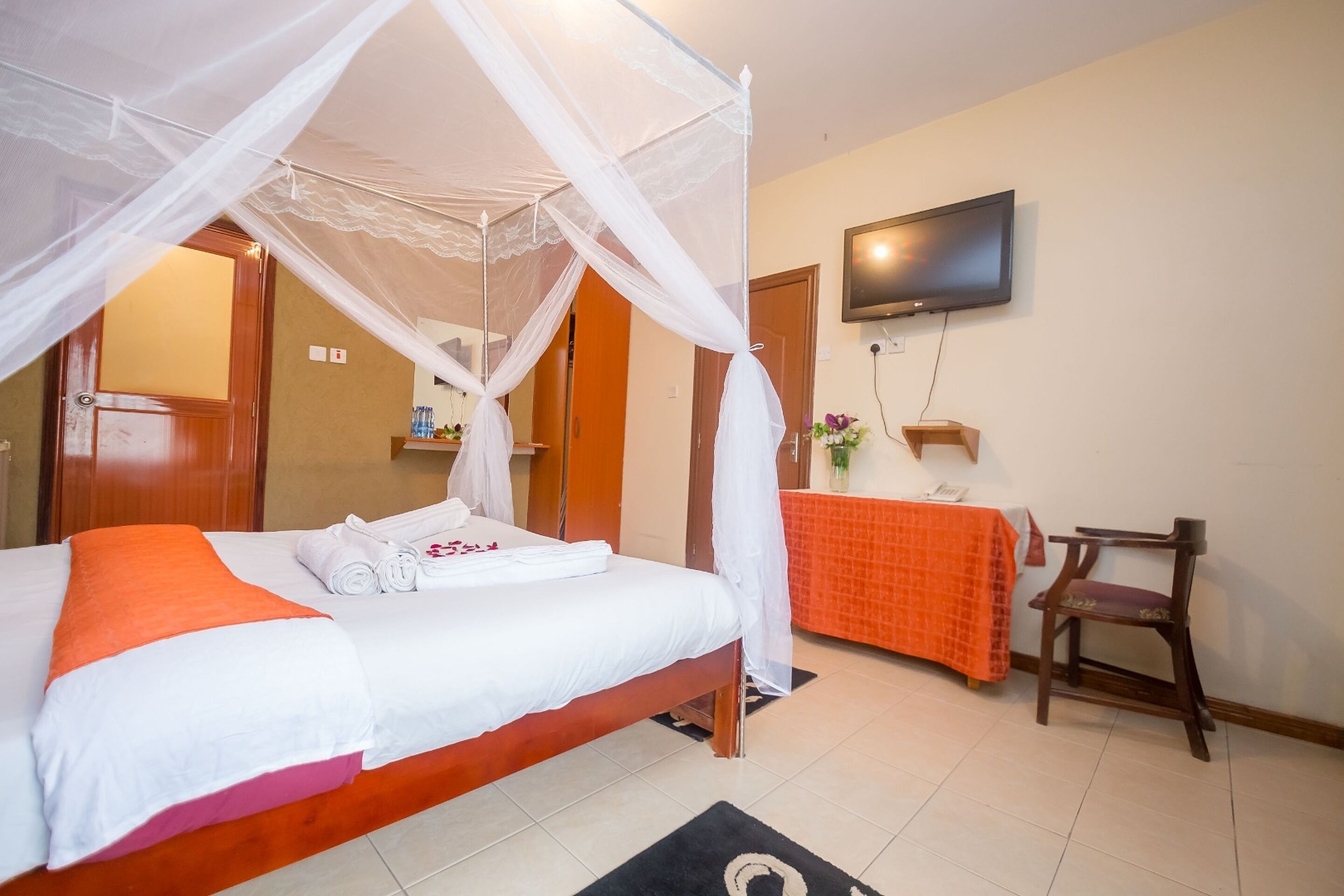 standard single room | desk, blackout curtains, iron/ironing board, free wifi