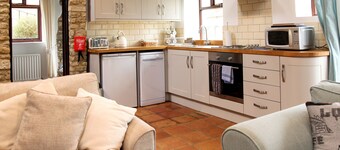 Stable Cottage - 2 Bed, Country Cottage close to Blenheim Palace