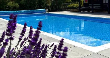 Stable Cottage - 2 Bed, Country Cottage close to Blenheim Palace