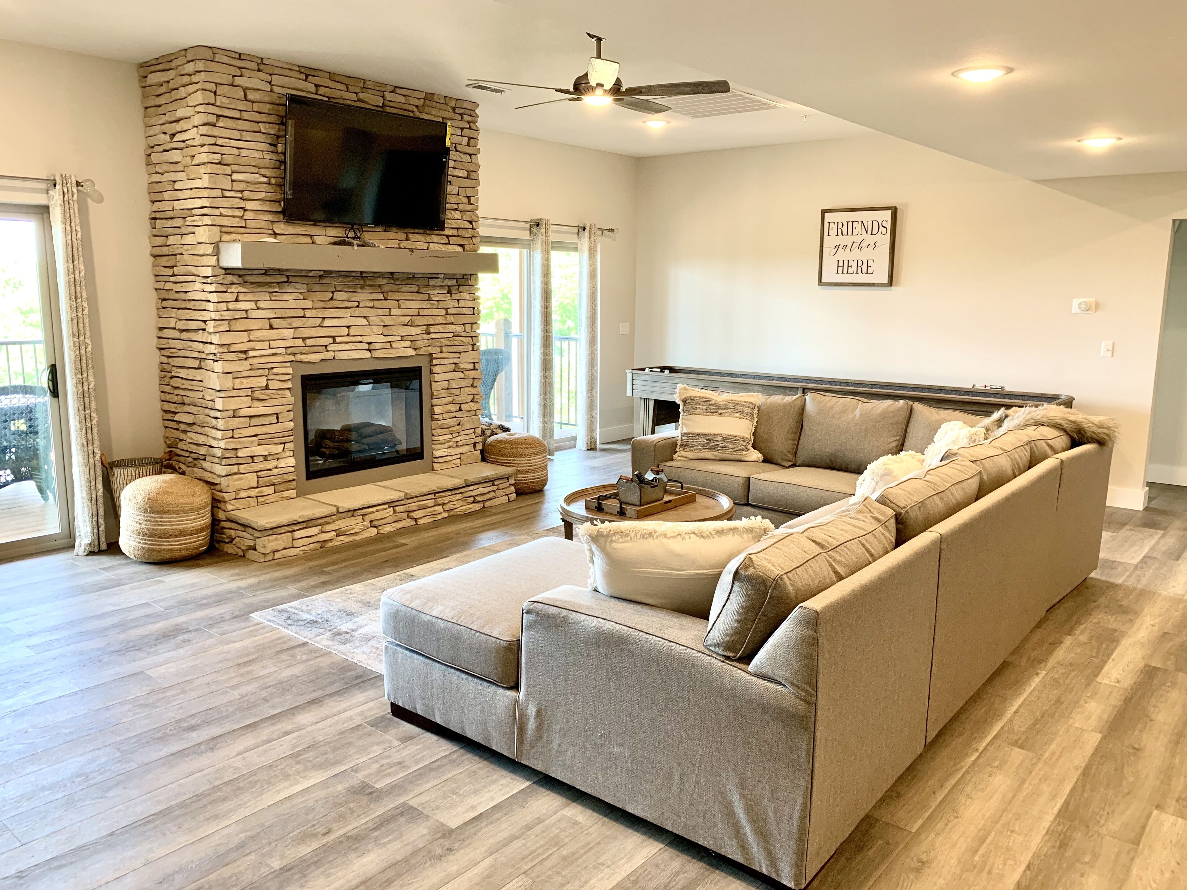 Smart TV, fireplace, video games, DVD player