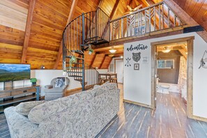 TV - A-frame at Spotted Bear Retreat (Martin City)