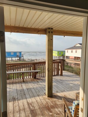 Interior - Beachfront Family Fun! 30s to Sand – 1 King, 2 Queens, Bunks, Prvt Beach Access! (Surfside Beach)