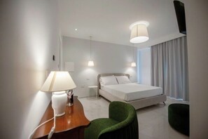 1 bedroom, individually decorated, individually furnished, desk - Tenuta Tropeano (Ricadi)