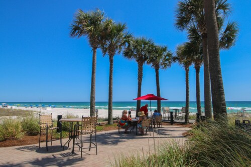 L👀K!!! ⭐️ TOP RATED CONDO ⭐️ 3 Pools ⭐️ Breathtaking Ocean Views !!!