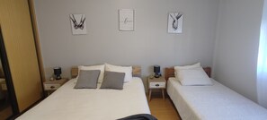 3 bedrooms, iron/ironing board, travel cot, free WiFi