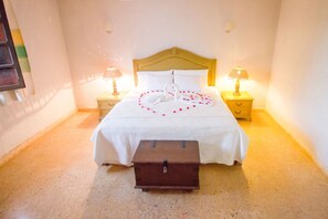 Comfort Room, Patio, Garden View | Bed sheets - HACIENDA Blanca Flor CAMPECHE (Hecelchakan)