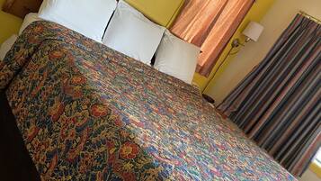 Single Room | Free WiFi