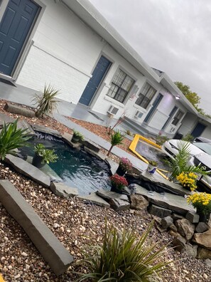 Pool - Madill Inn (Madill)