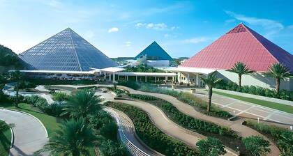 Beachfront Home Perfect For Family Vacations