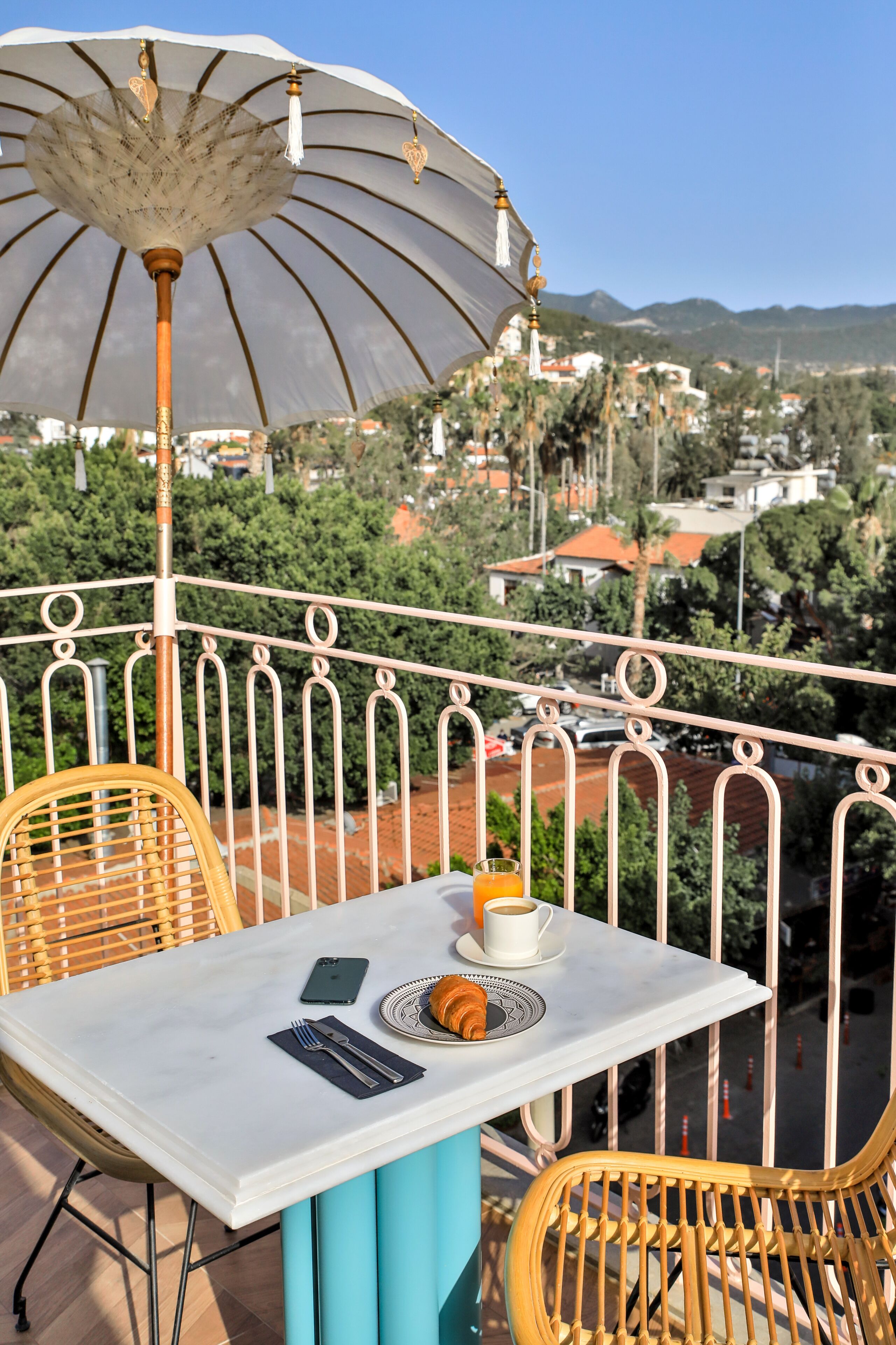 deluxe room, balcony | view from room