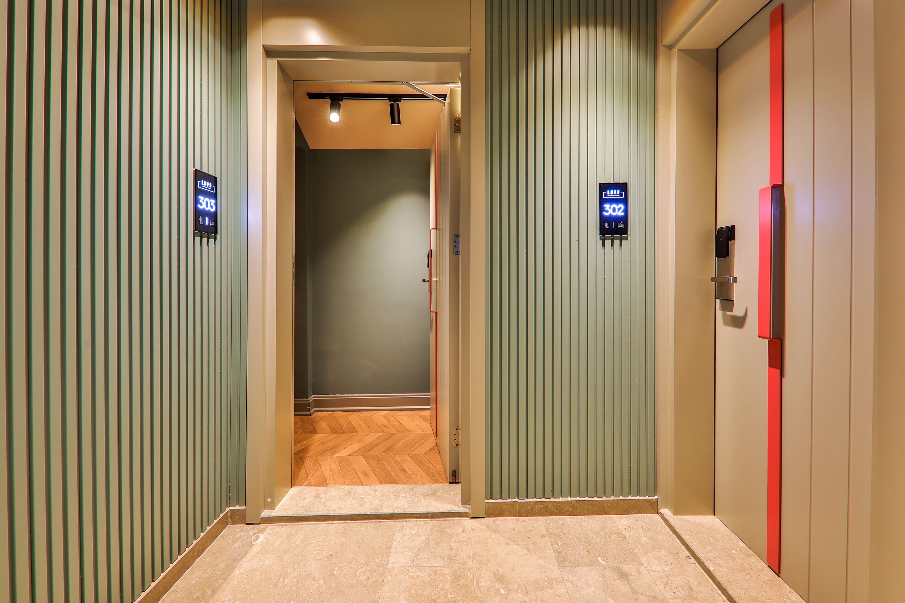 economy double room | hallway