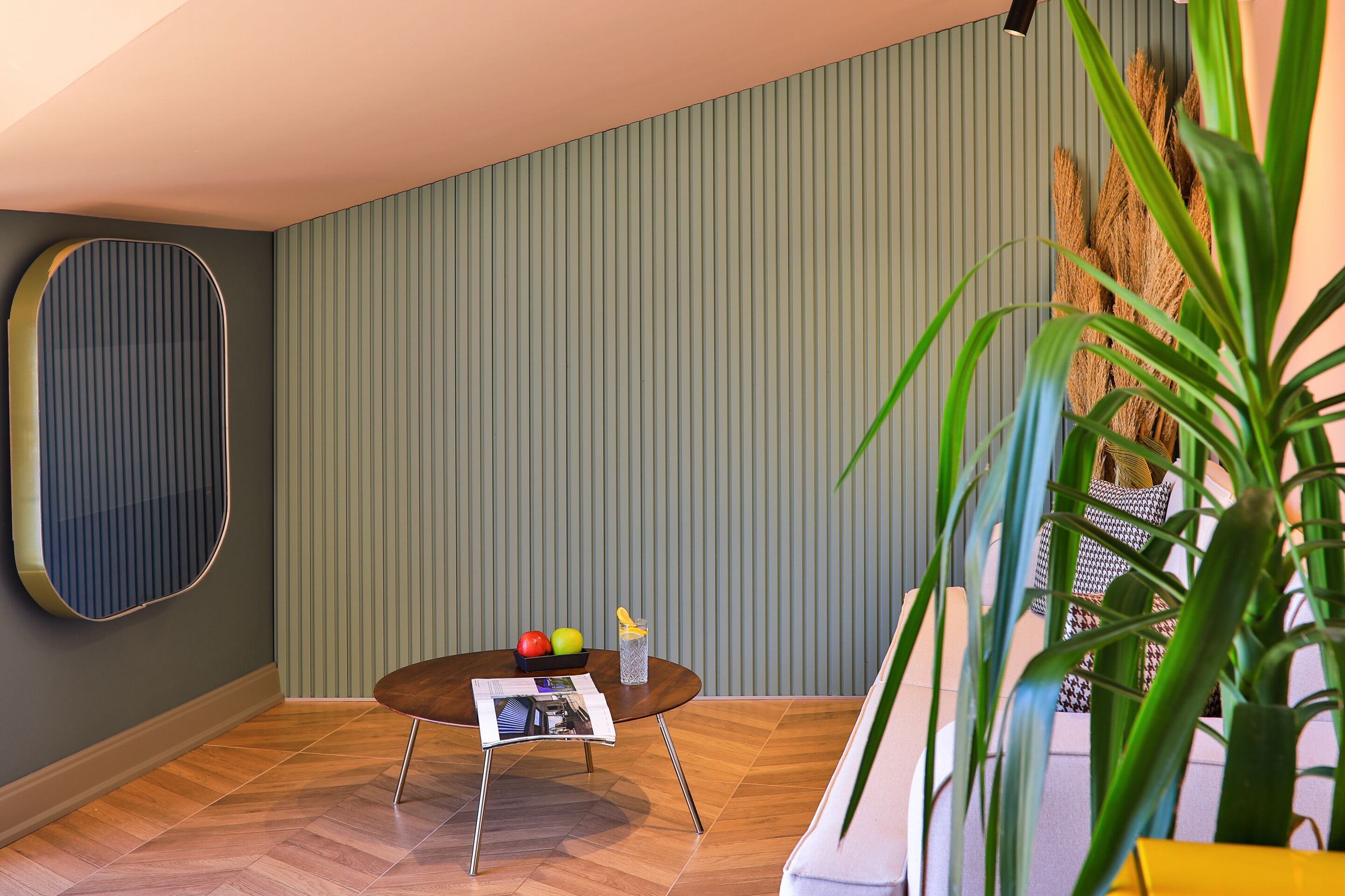 executive room, 1 bedroom, balcony | premium bedding, minibar, desk, laptop workspace