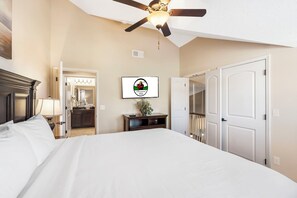 3 habitaciones, tabla de planchar con plancha y wifi gratis 