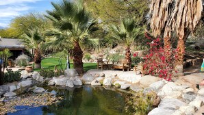 Hot springs - Bubbling Wells Oasis (Desert Hot Springs)