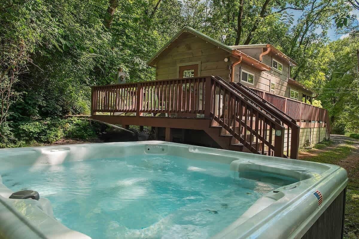 Bain à remous extérieur