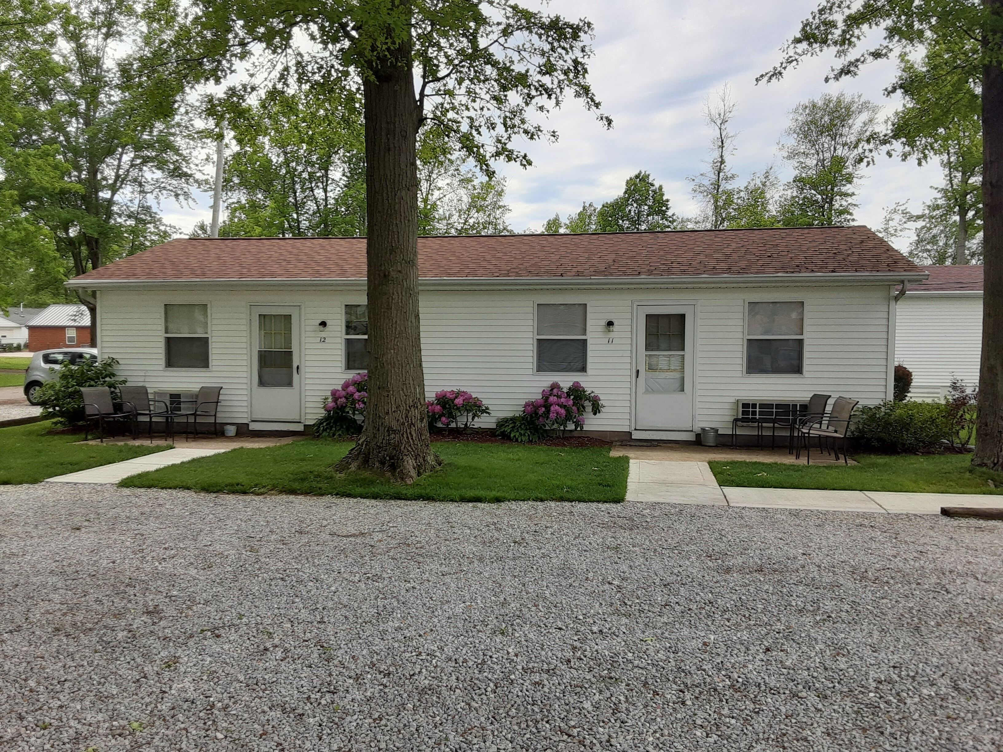 Delightful Cottage on GOTL Strip