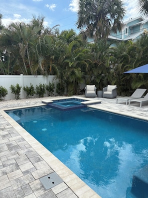 Outdoor pool, a heated pool - Modern Beach House with excellent location (Anna Maria)